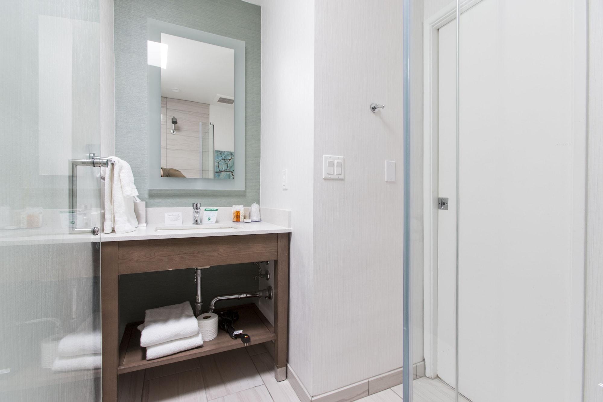 Hotel Royal Palace Westwood 3*